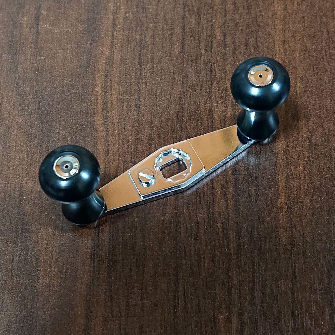 【美品】アベイル ピュアハンドルS タイプ2 アブ/ダイワ用 ハンドルノブ付き