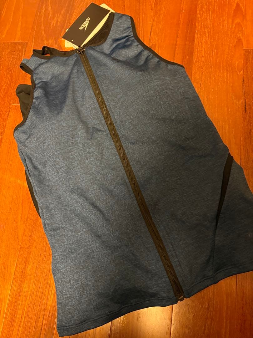 Speedo スポーツ用水着 セット