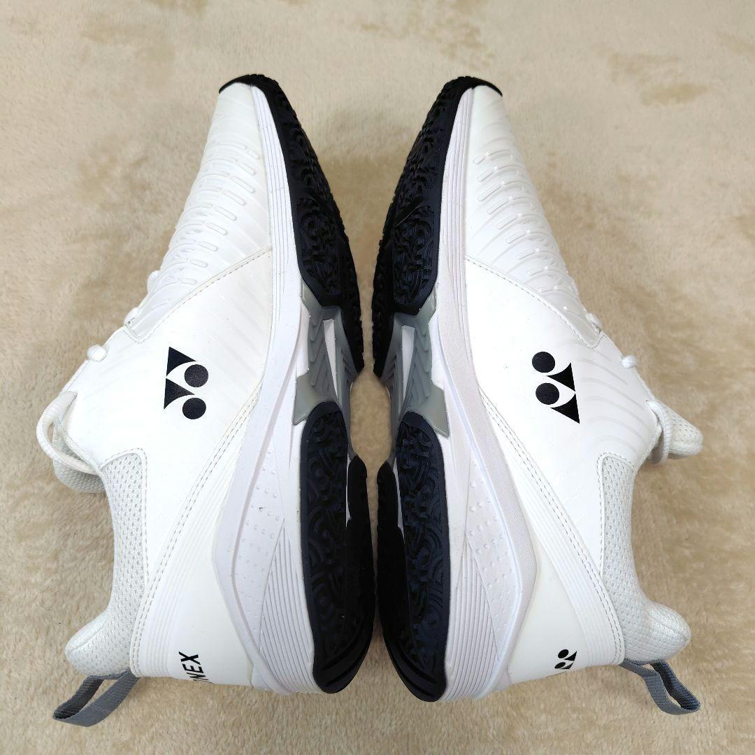 未使用級 ヨネックス パワークッション ソニケージ3 ワイド4E オムニクレー