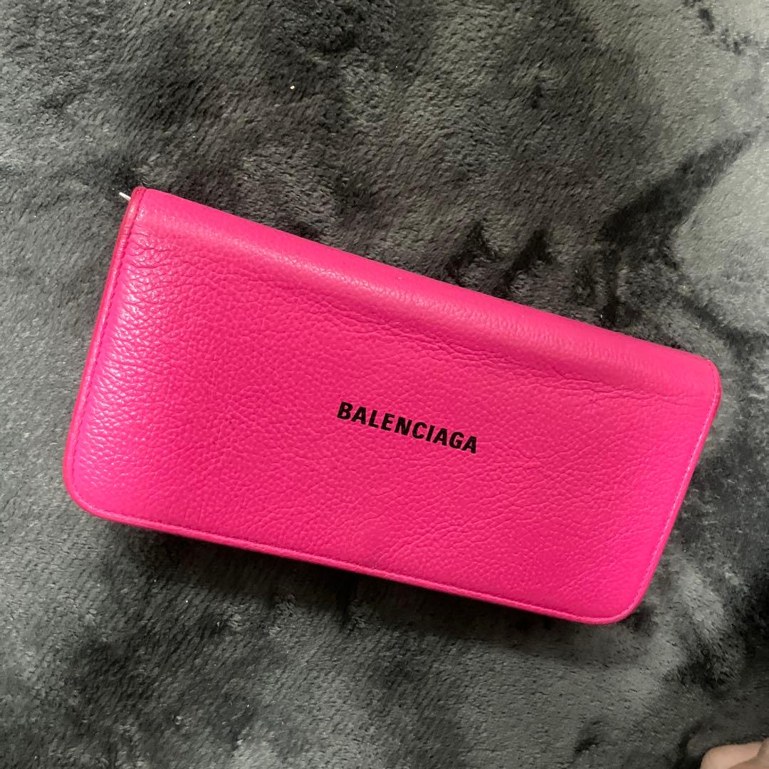 長財布　ピンク　折財布　レディーズ　バレンシアガ