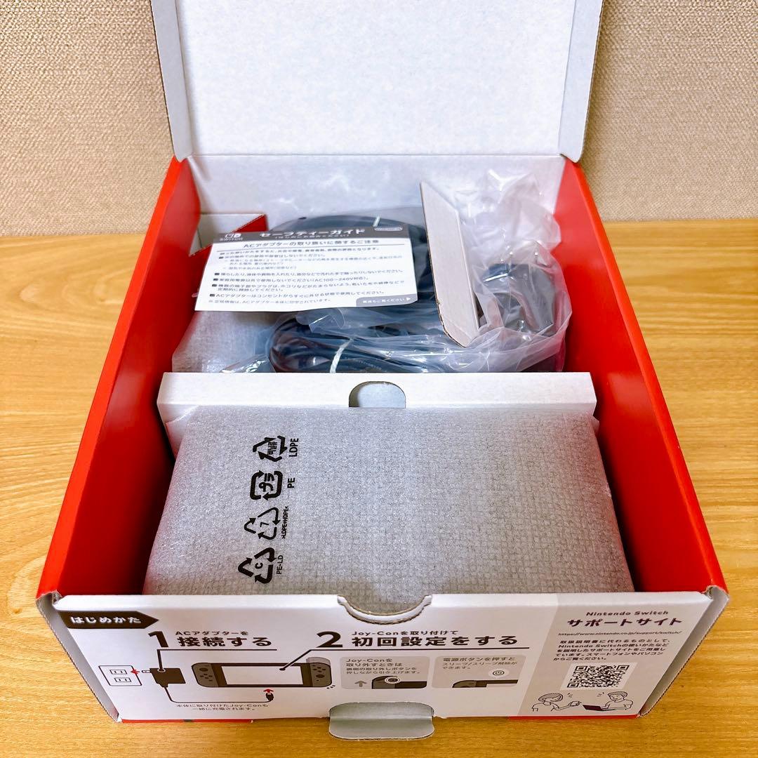 【美品】 2025年モデル バッテリー強化版 Switch本体 グレー