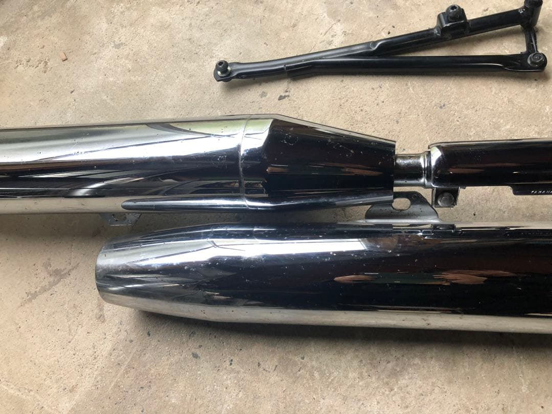 YAMAHAドラッグスター400クラシックマフラー