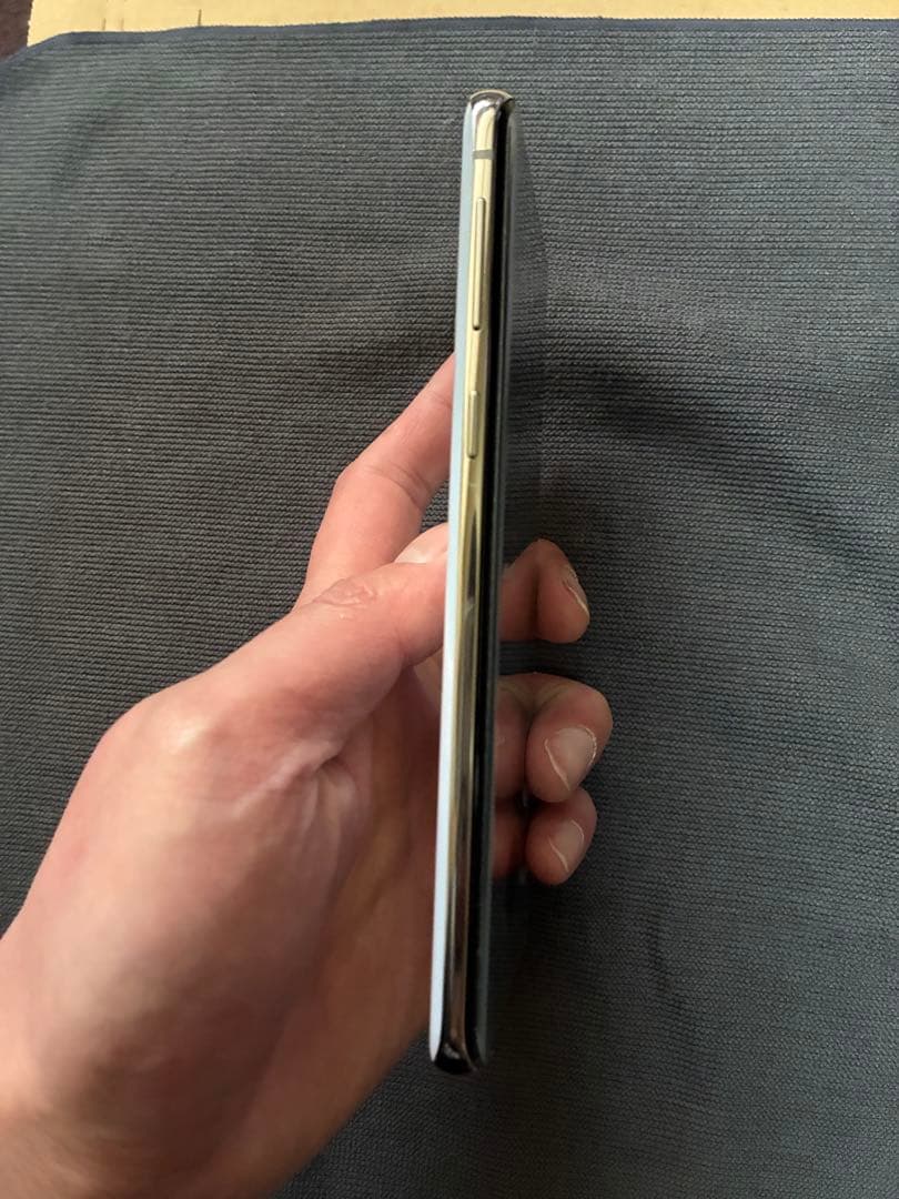 Galaxy S10 SC-03L SIMフリー プリズムホワイト