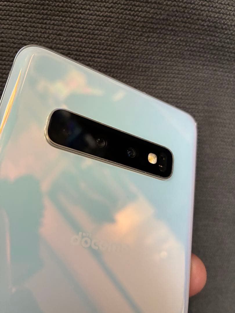 Galaxy S10 SC-03L SIMフリー プリズムホワイト