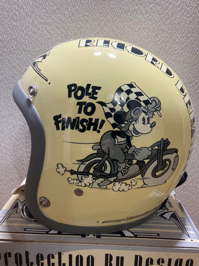 ディズニー　ミッキーマウス　Buco ヘルメット　XS