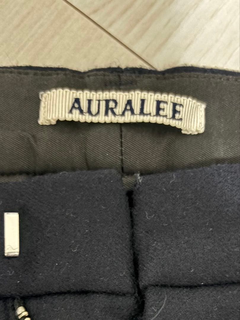 AURALEE LIGHT MELTON SLACKS 紺色サイズ4(M)