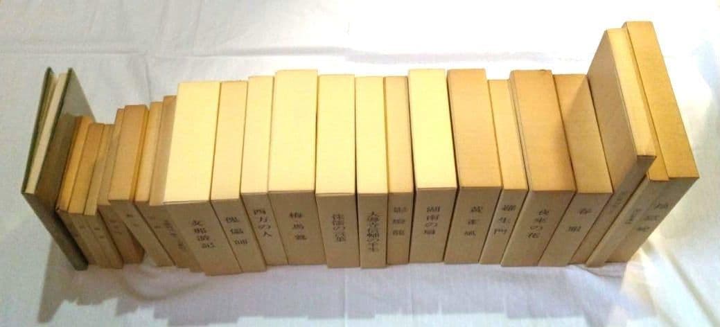 名著 複刻 芥川龍之介 文学館 全集 全22点 解説書付き　全巻収容の化粧箱付き