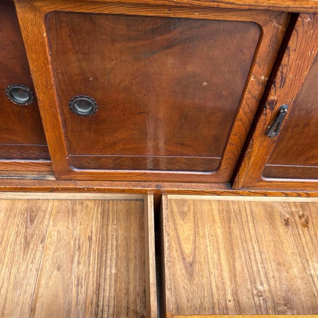 日本のアンティーク 古い茶箪笥 時代箪笥 水屋箪笥 飾り棚 茶棚 食器棚 収納