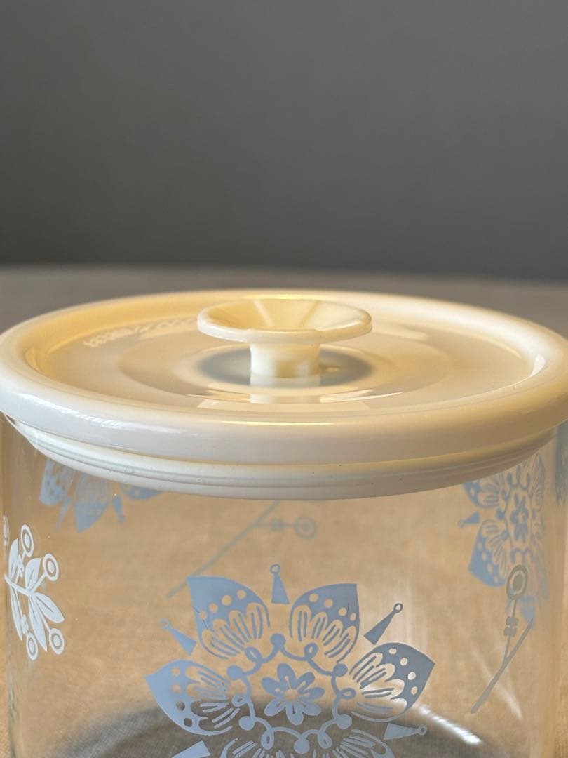 イワキ保存容器