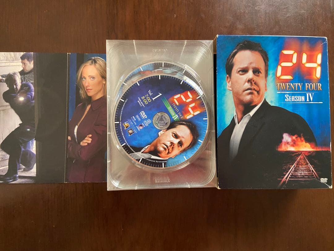 24-TWENTY FOUR- シーズンⅣ ハンディBOX〈12枚組〉