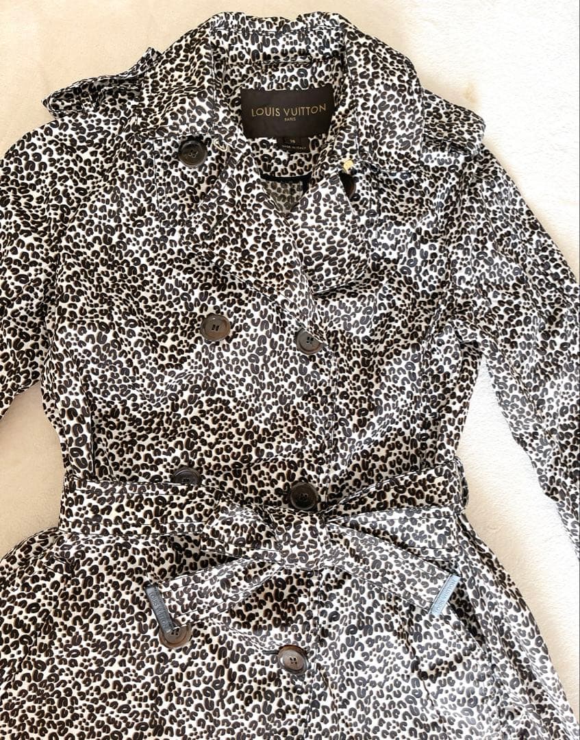 ルイヴィトン　LOUIS VUITTON レオパード　ナイロンコート