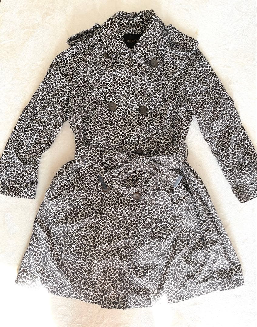 ルイヴィトン　LOUIS VUITTON レオパード　ナイロンコート