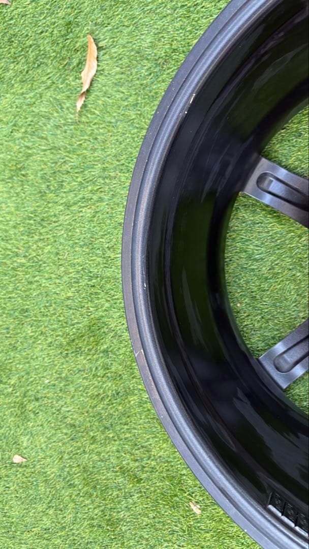 ADVAN Racing TC-4 18インチホイール