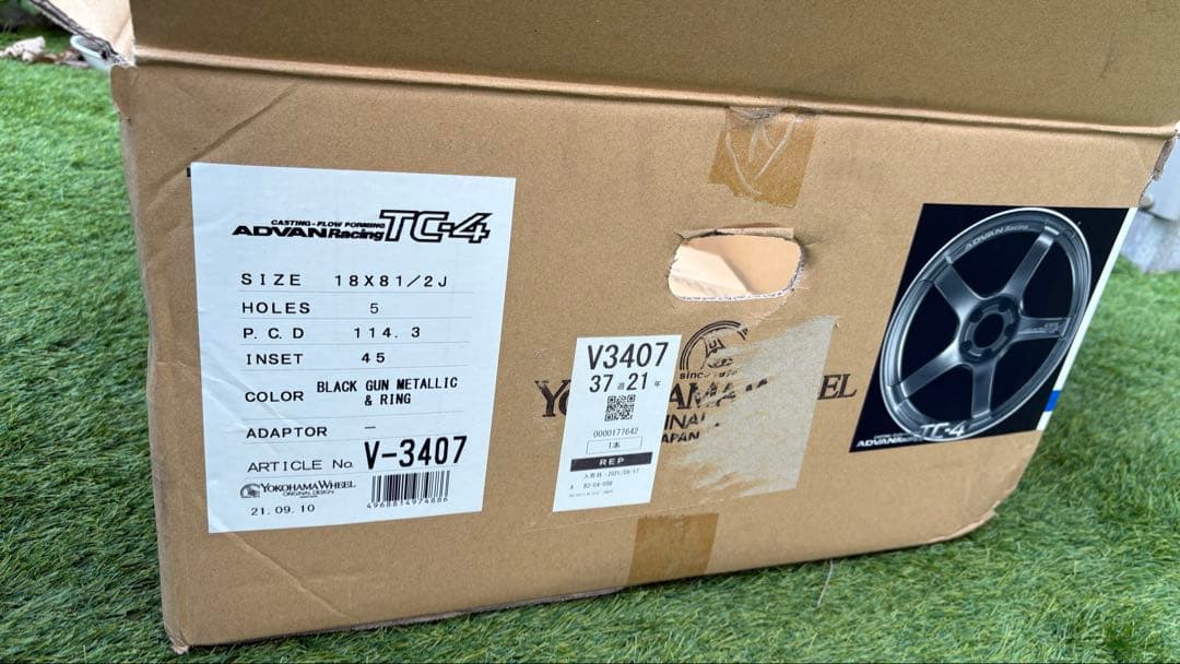 ADVAN Racing TC-4 18インチホイール