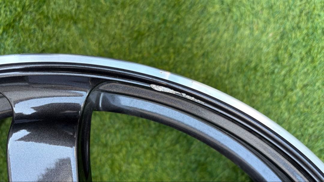 ADVAN Racing TC-4 18インチホイール