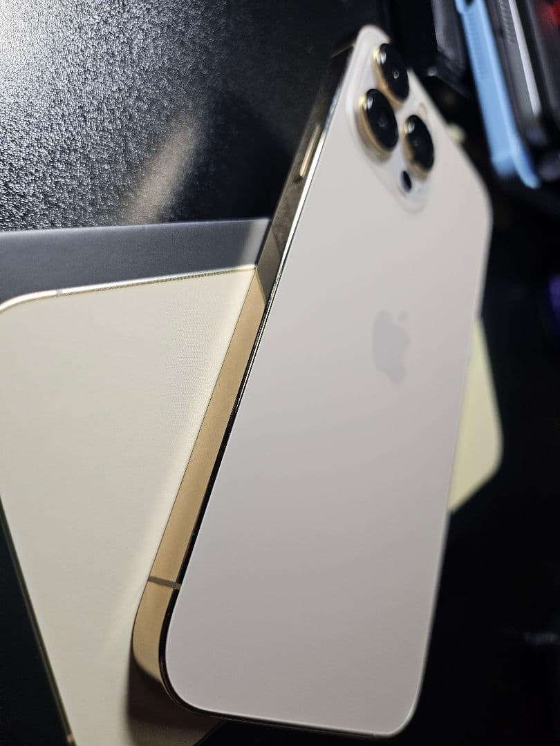 iPhon13 Pro Max 6.７インチ 美品 国内版SIMフリー256GB