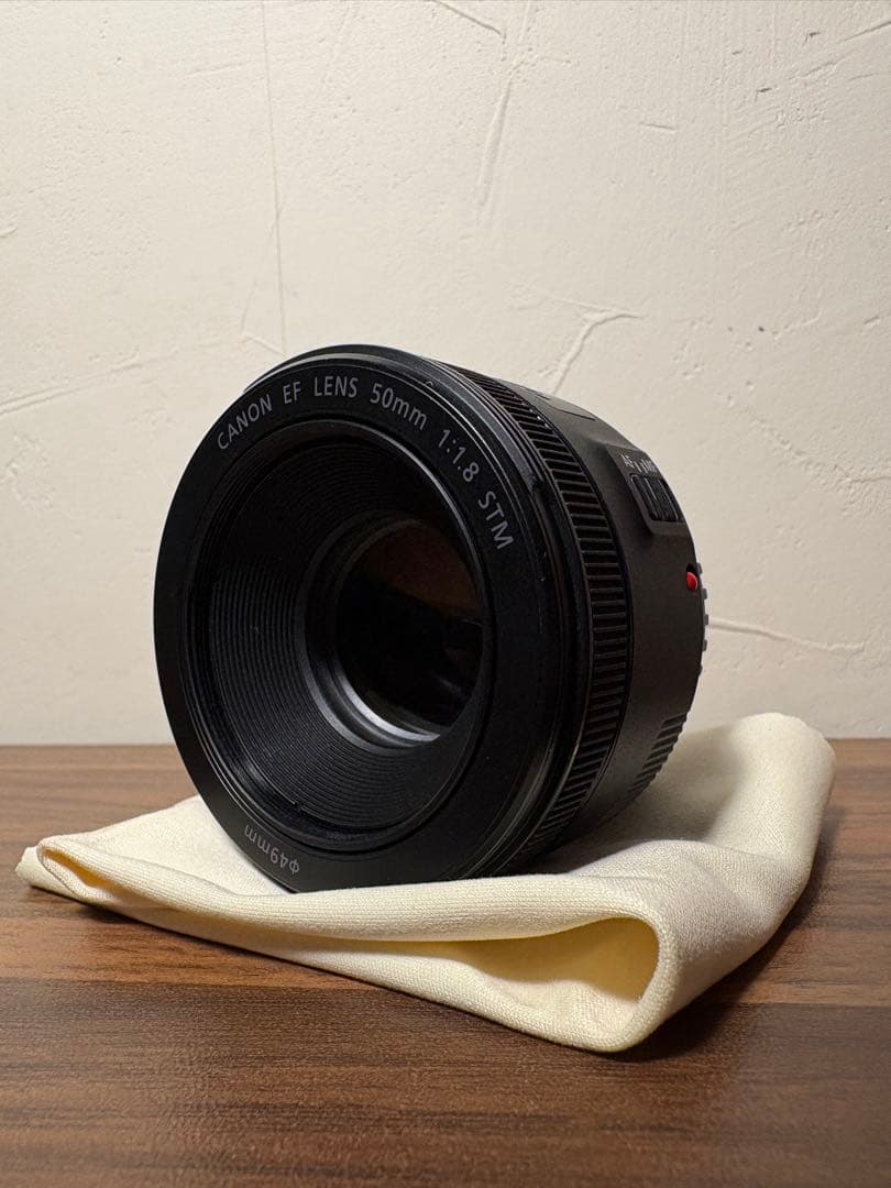 Canon EF レンズ F1.8