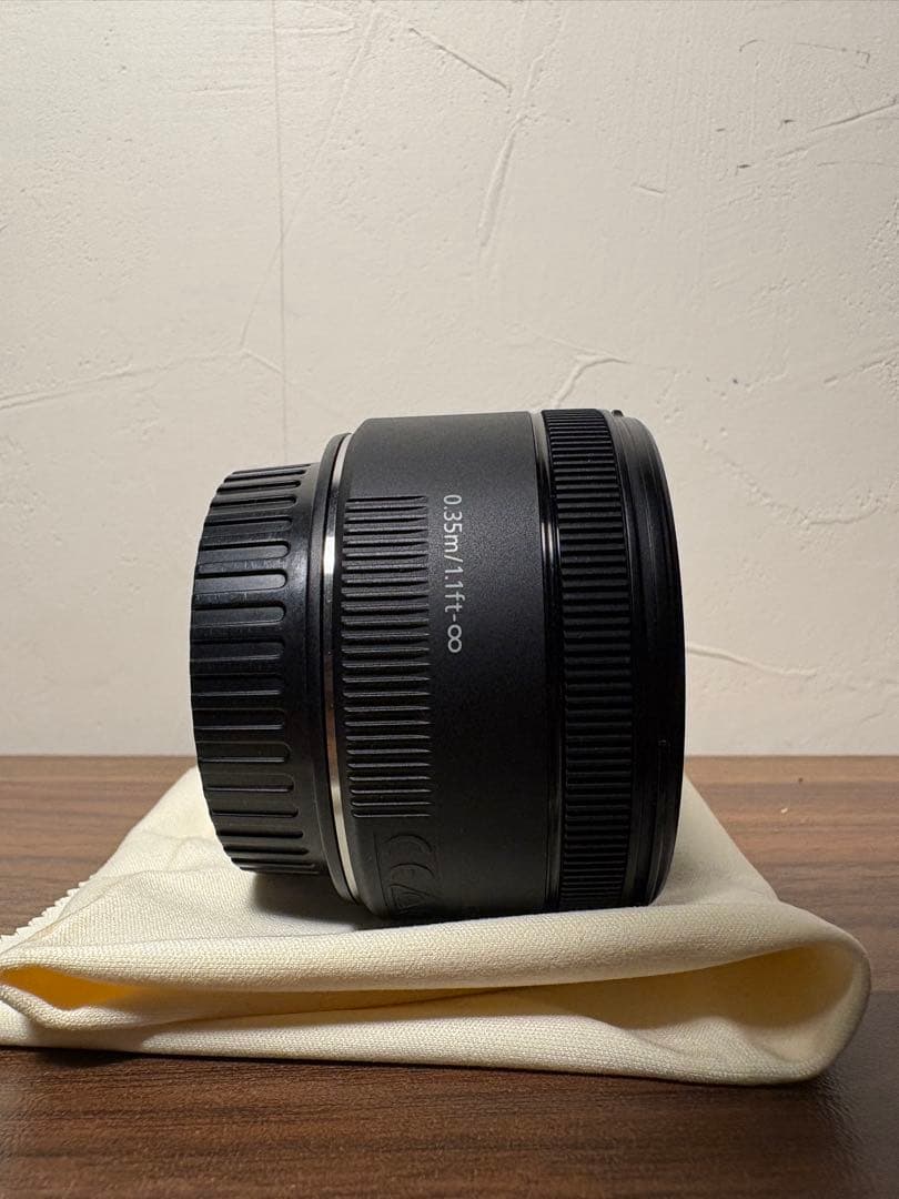 Canon EF レンズ F1.8