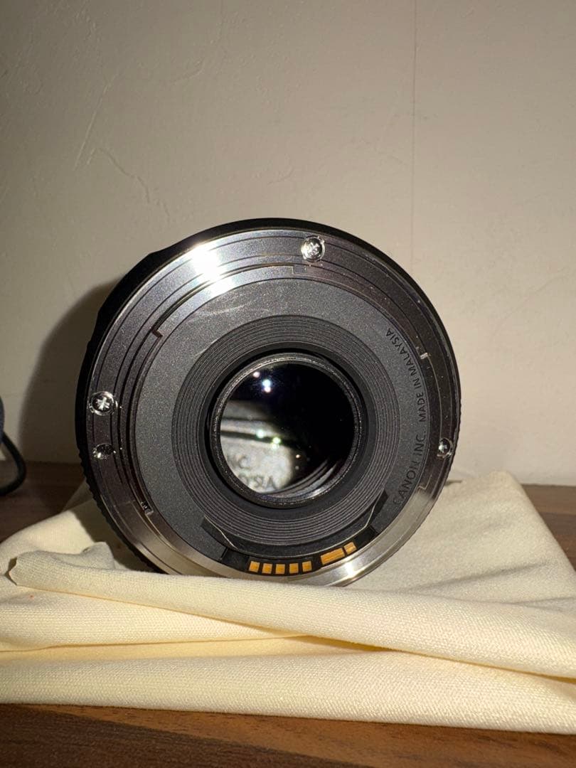 Canon EF レンズ F1.8