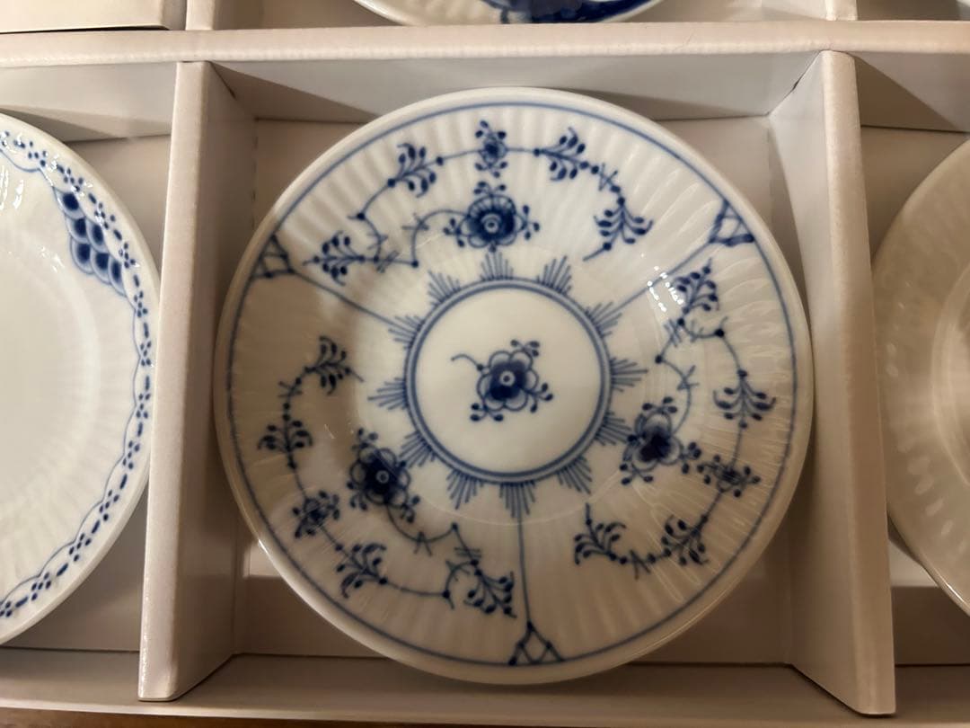 ロイヤルコペンハーゲン　小皿セット　ヒステリーミックスミニプレート5柄セット