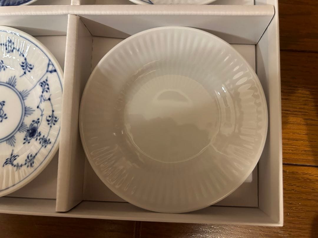 ロイヤルコペンハーゲン　小皿セット　ヒステリーミックスミニプレート5柄セット