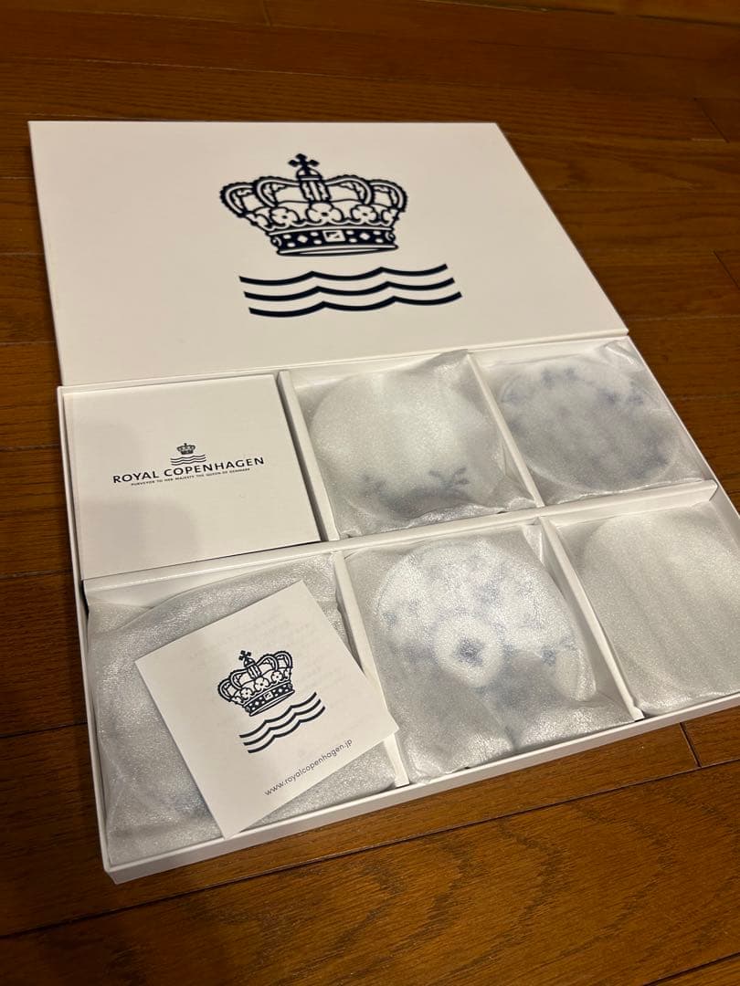 ロイヤルコペンハーゲン　小皿セット　ヒステリーミックスミニプレート5柄セット