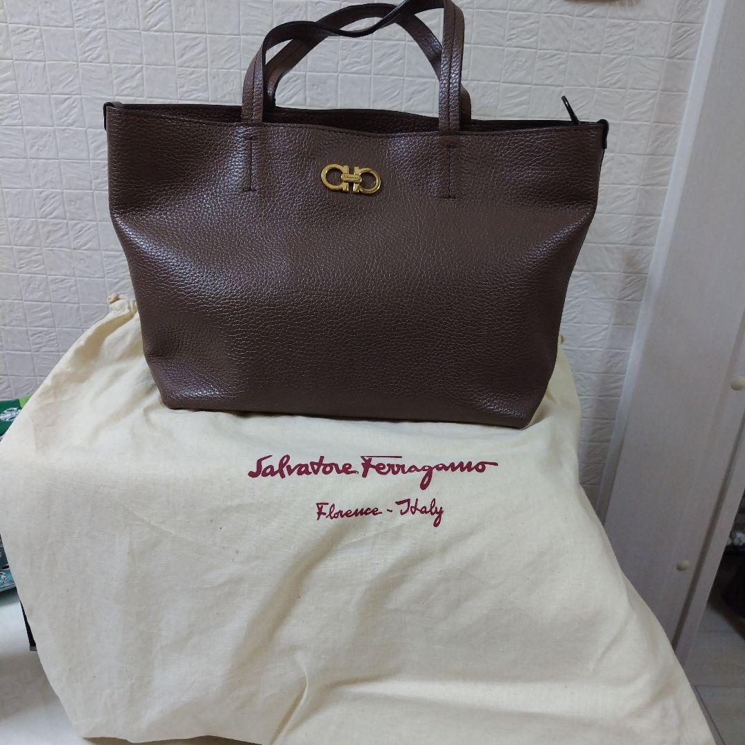 Salvatore Ferragamo ブラウン トートバッグ