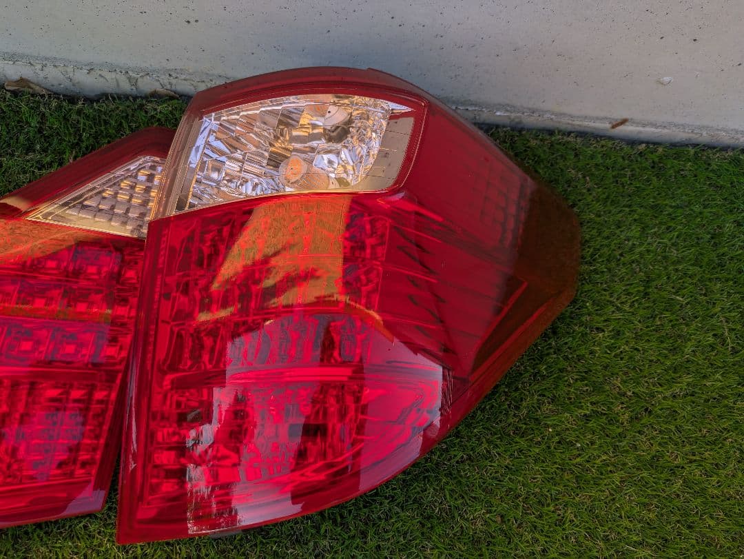 専用品　20アルファード　純正テール