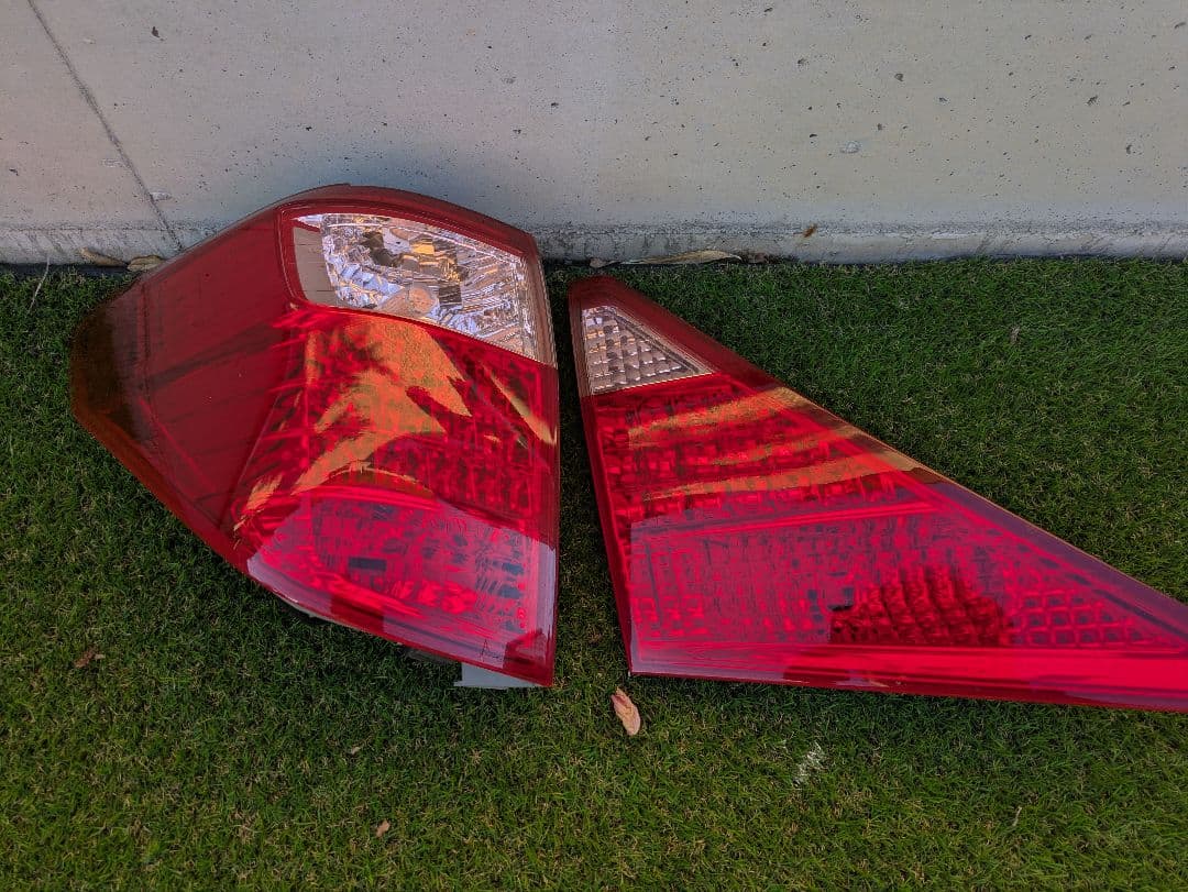 専用品　20アルファード　純正テール