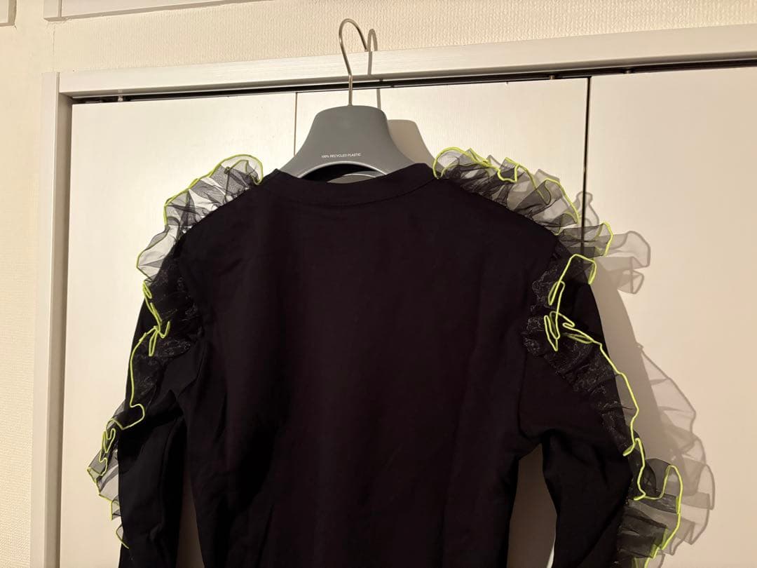 noir keininomiya フリル付き黒長袖トップス