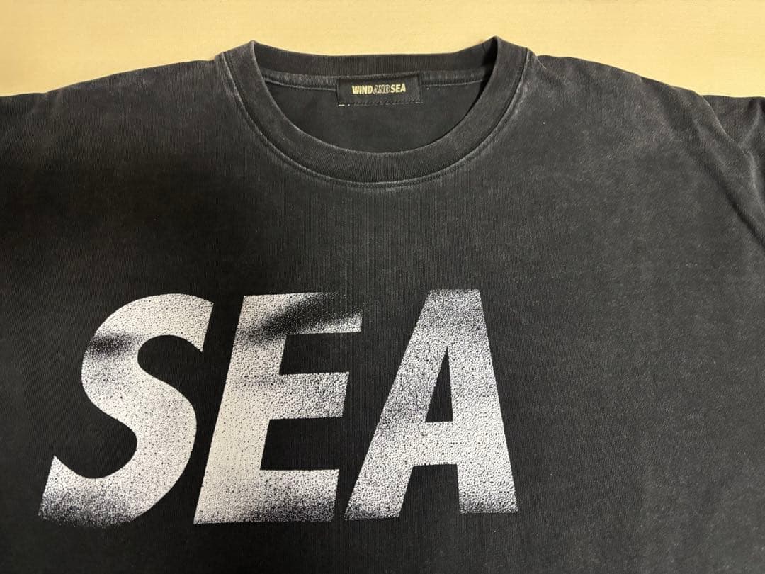 SEA WIND AND ブラック長袖カットソー