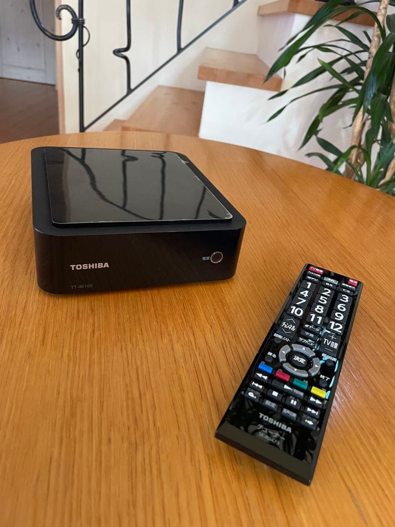 【美品】TOSHIBA TT-4K100 4Kテレビチューナー