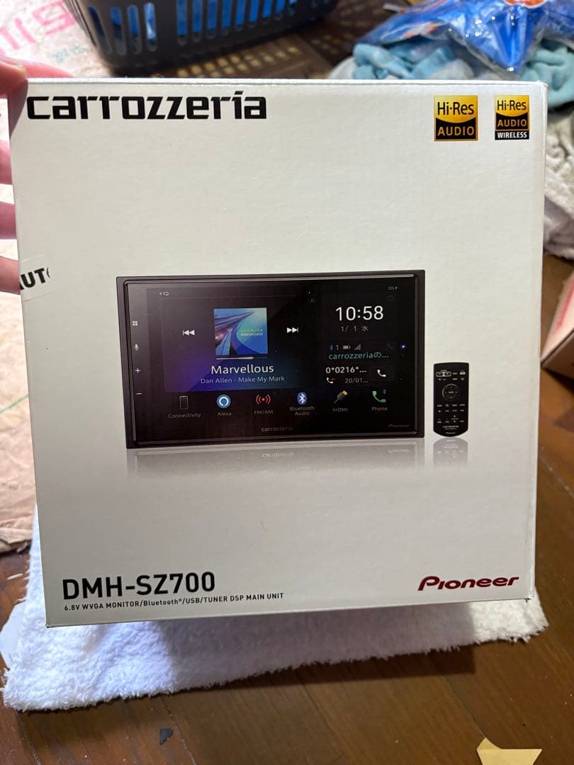 カロッツェリア DMH-SZ700 ディスプレイオーディオ ☆おまけ付き☆