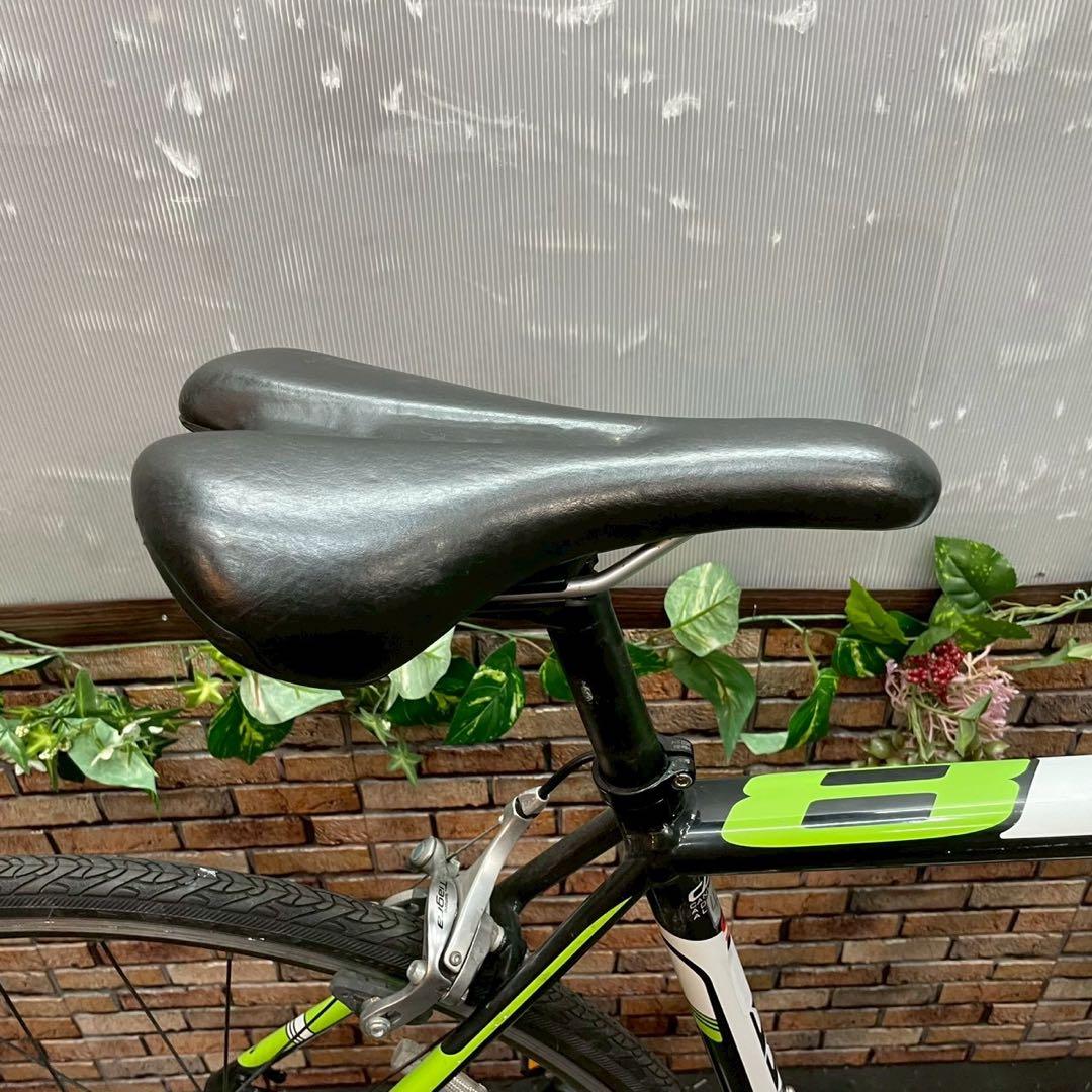 【63】クロスバイク CANNONDALE CAAD8 ブラック