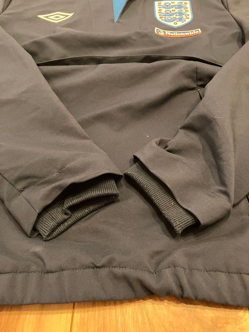 【美品】在原みゆ紀 UMBRO×イングランド代表/ドリルトップ/M