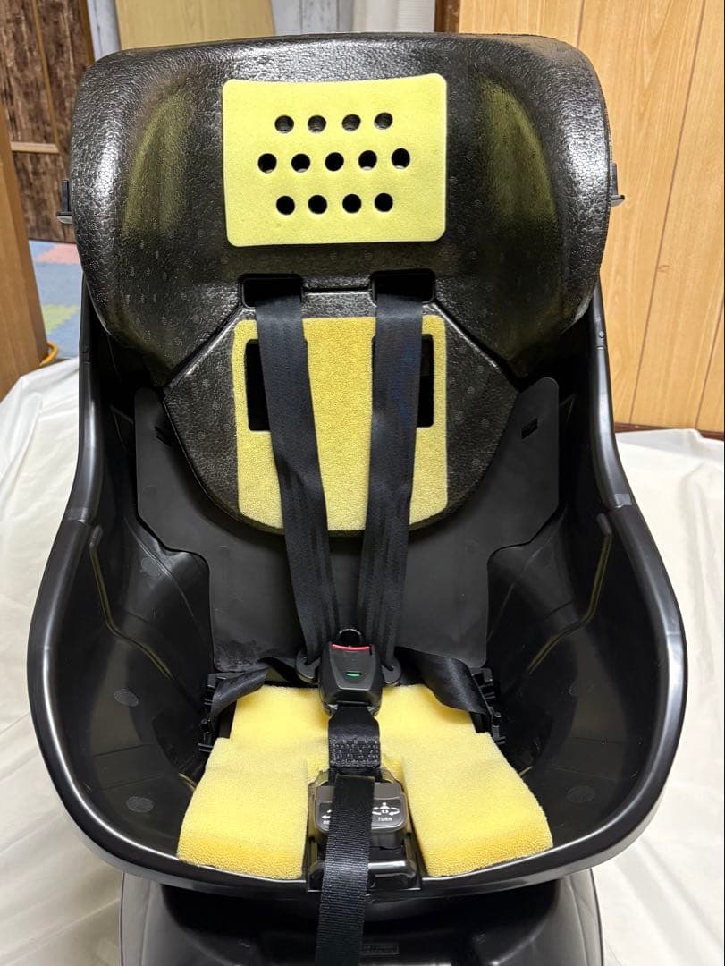 コンビ クルムーヴスマート ISOFIX エッグショック Neoチャイルドシート