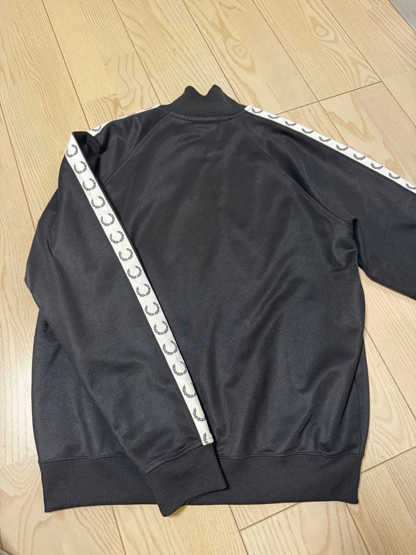 フレッドペリー　トラックジャケットL
