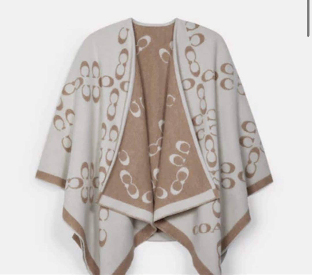 COACH シグネチャーポンチョ　ストール　マフラー　コーチ　ポンチョ
