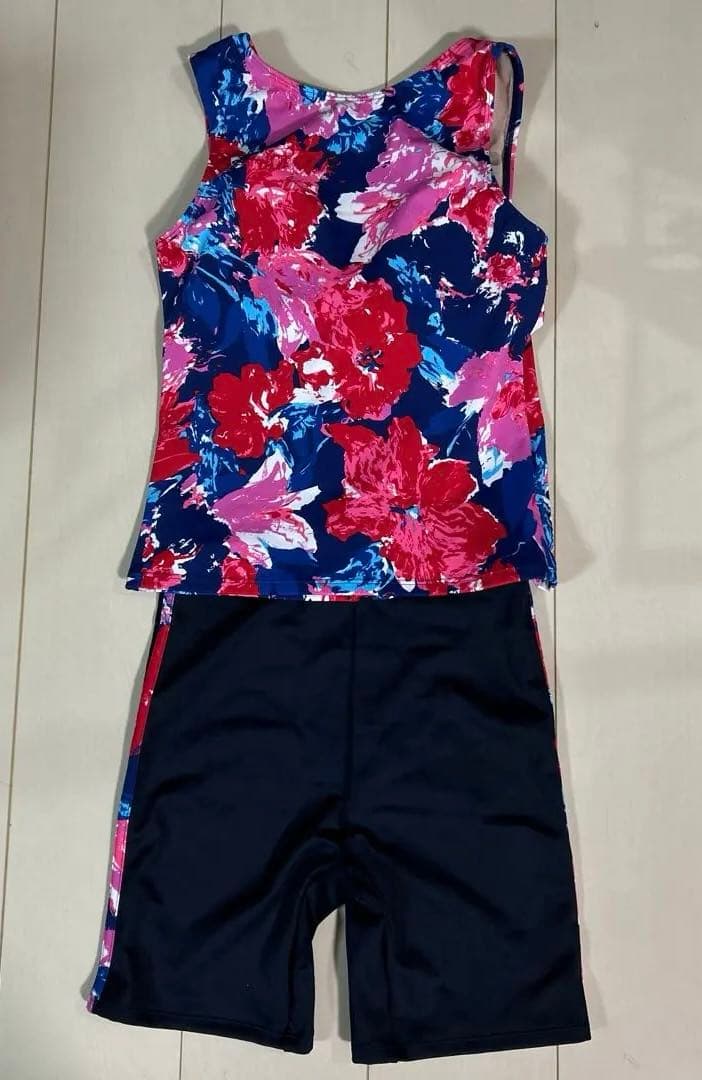 【新品未使用品】ワコール　Wacoal　水着　セパレートスイムウェア　上下セット