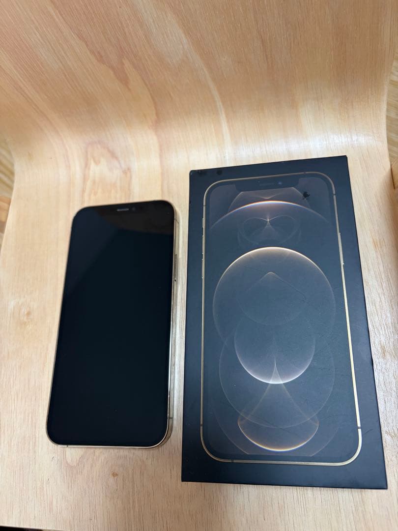 Apple iPhone 12 Pro ゴールド 箱付き