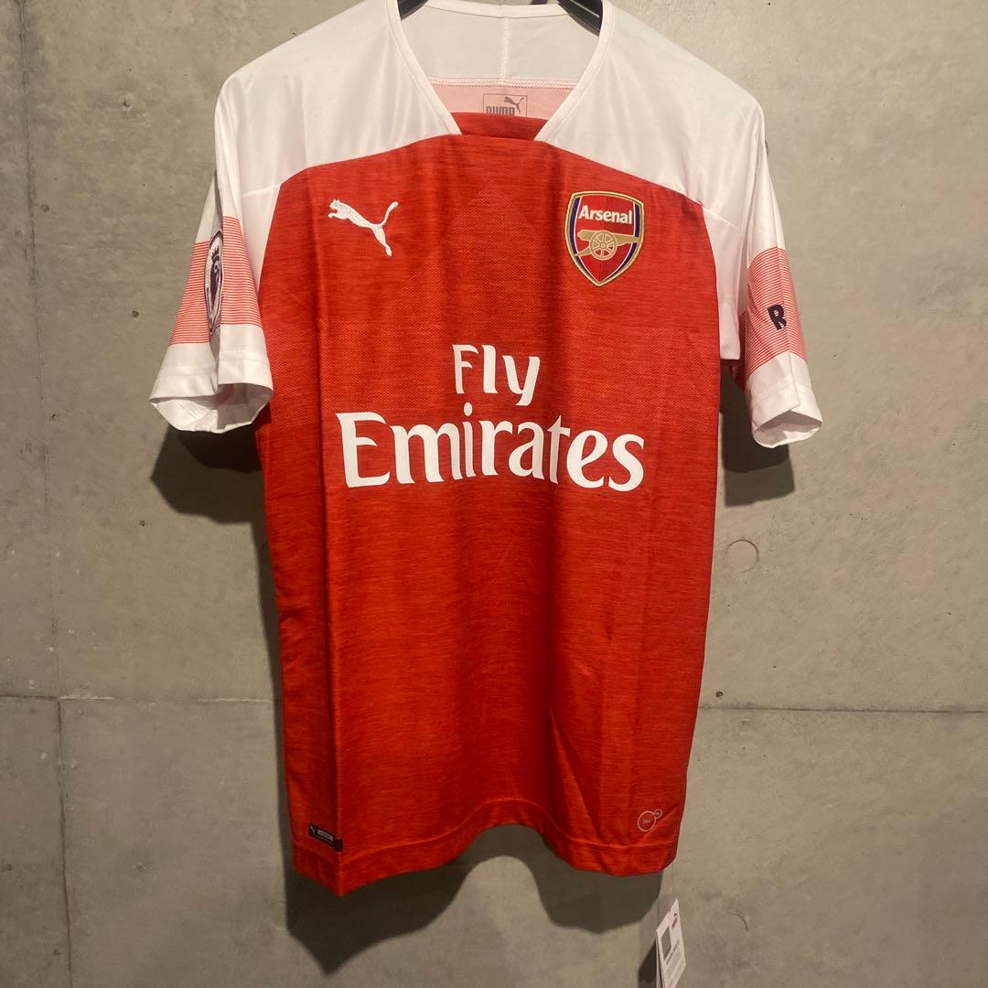 エジル　アーセナル　 18/19　ホーム　リーグ仕様