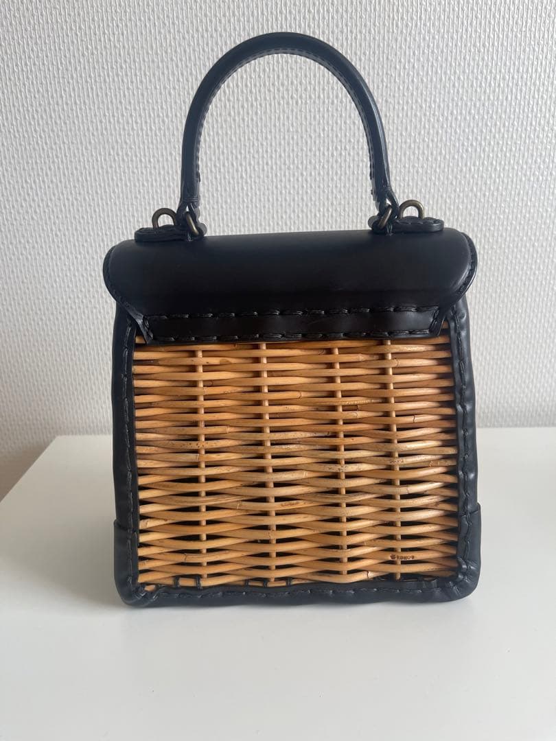 カーフ・ハンドバッグSカーフレザー×紅藤BLACK 2023 エバゴスかごバッグ