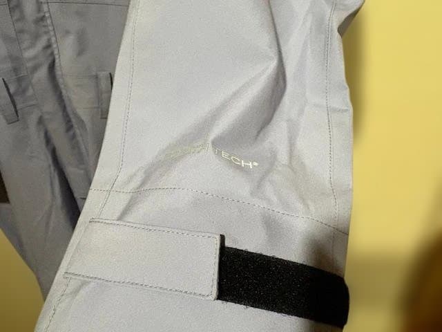 新品未使用 ONYONE スキーウェア 薄紫色