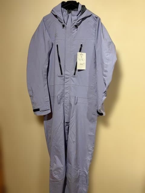 新品未使用 ONYONE スキーウェア 薄紫色