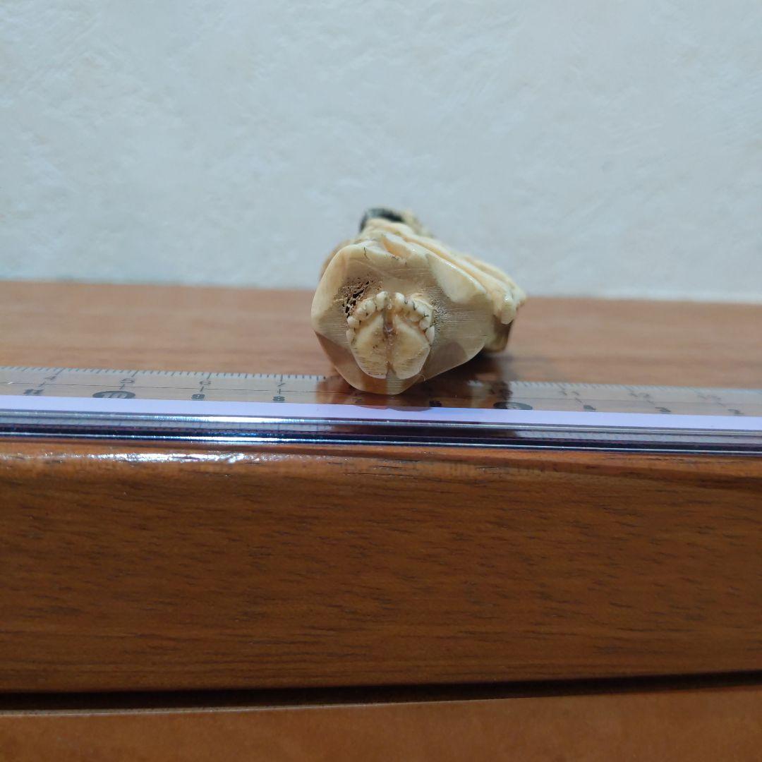 時代提物 根付 天然素材【瓢箪仙人】高さ約7.8cm 横幅約3.5cm 重34ｇ