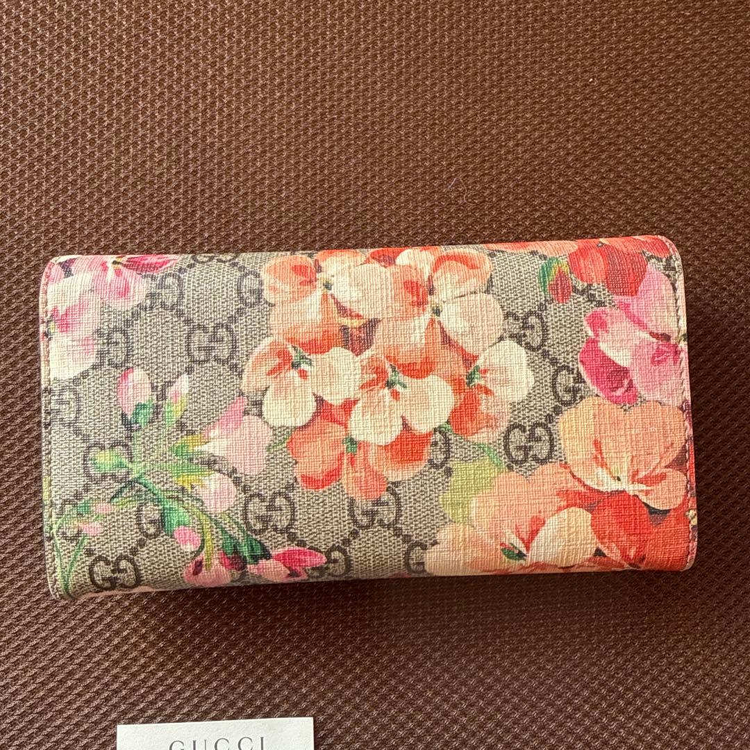 GUCCI 花柄長財布