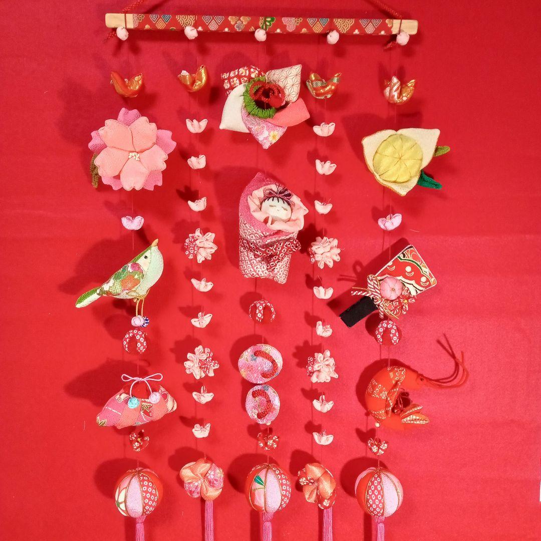 ちりめん細工♪ふんわりピンクのつるし飾り