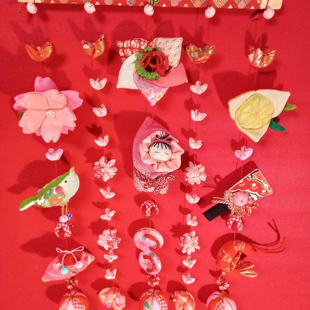 ちりめん細工♪ふんわりピンクのつるし飾り