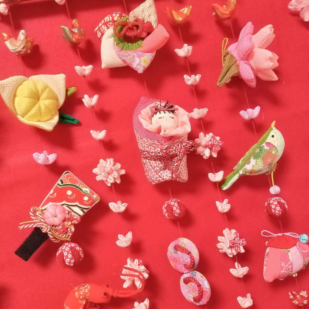 ちりめん細工♪ふんわりピンクのつるし飾り