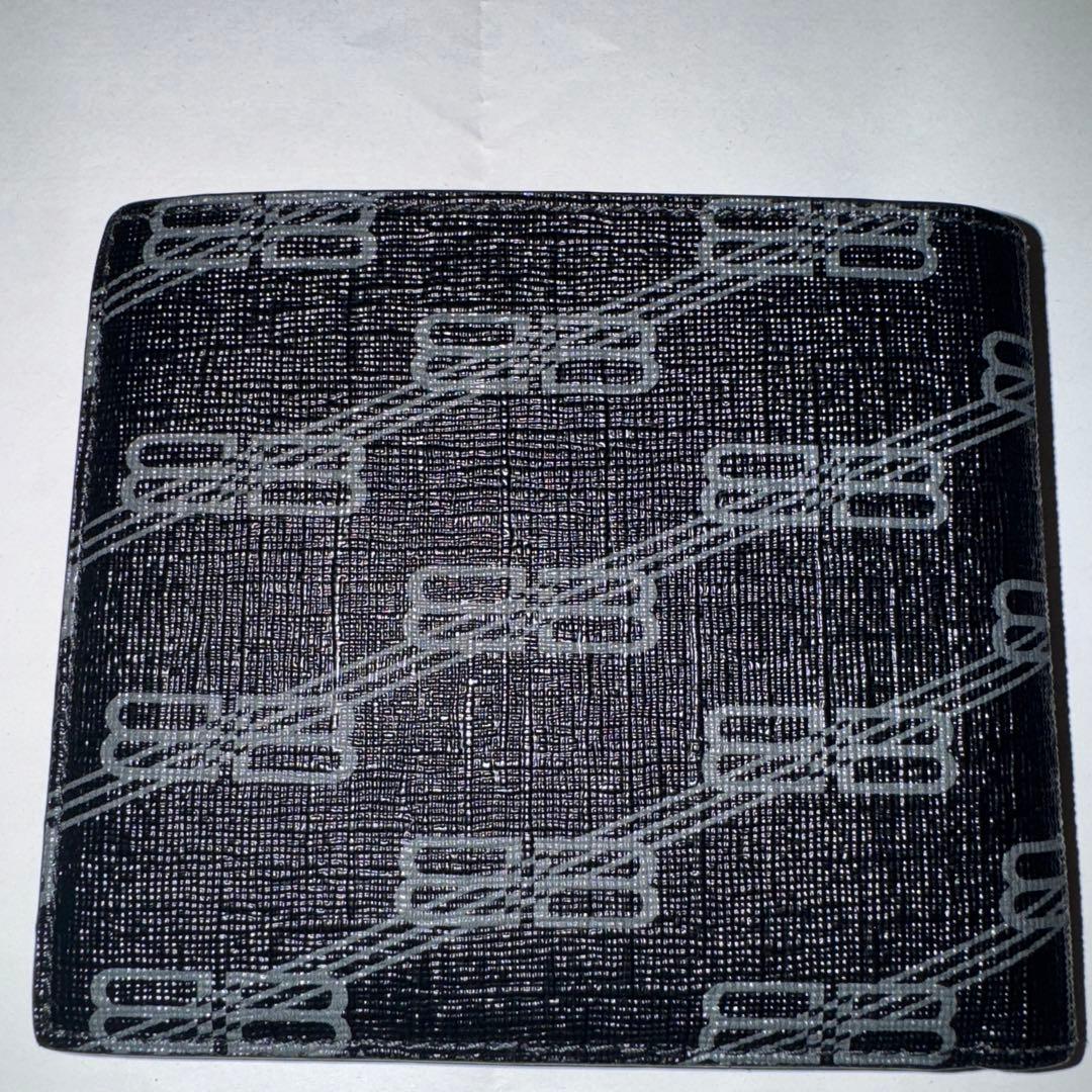 BALENCIAGA二つ折り財布